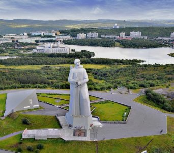 памятник Алеше в Мурманске Мемориал «Защитникам Советского Заполярья в годы Великой Отечественной войны», Мурманск